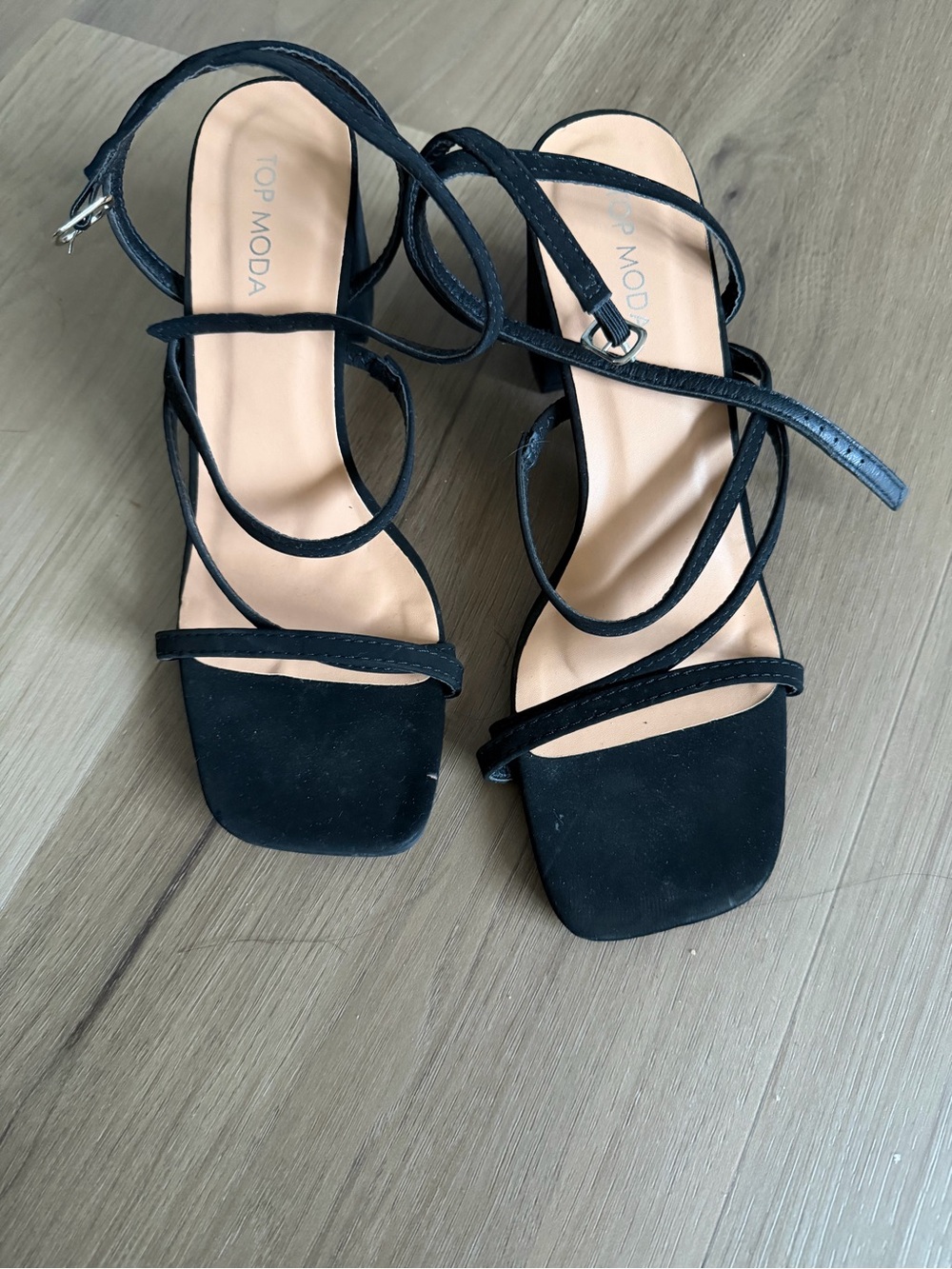 TOP Moda Black Strappy Square-Toe Block Heel Sandals